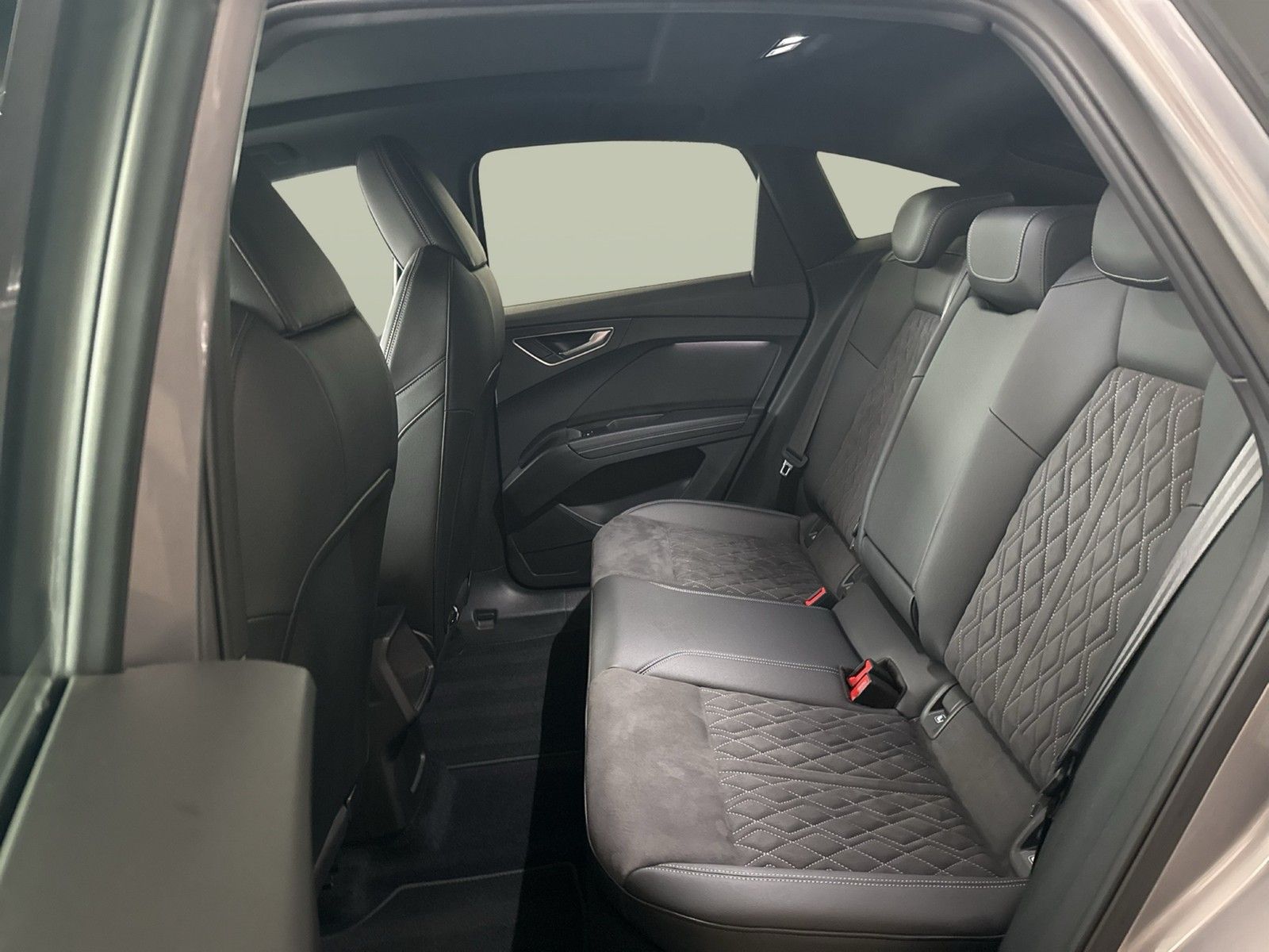Audi Q4 e-tron Sportback 50 Qu. S LINE PANO ALU20 eKL foto 12