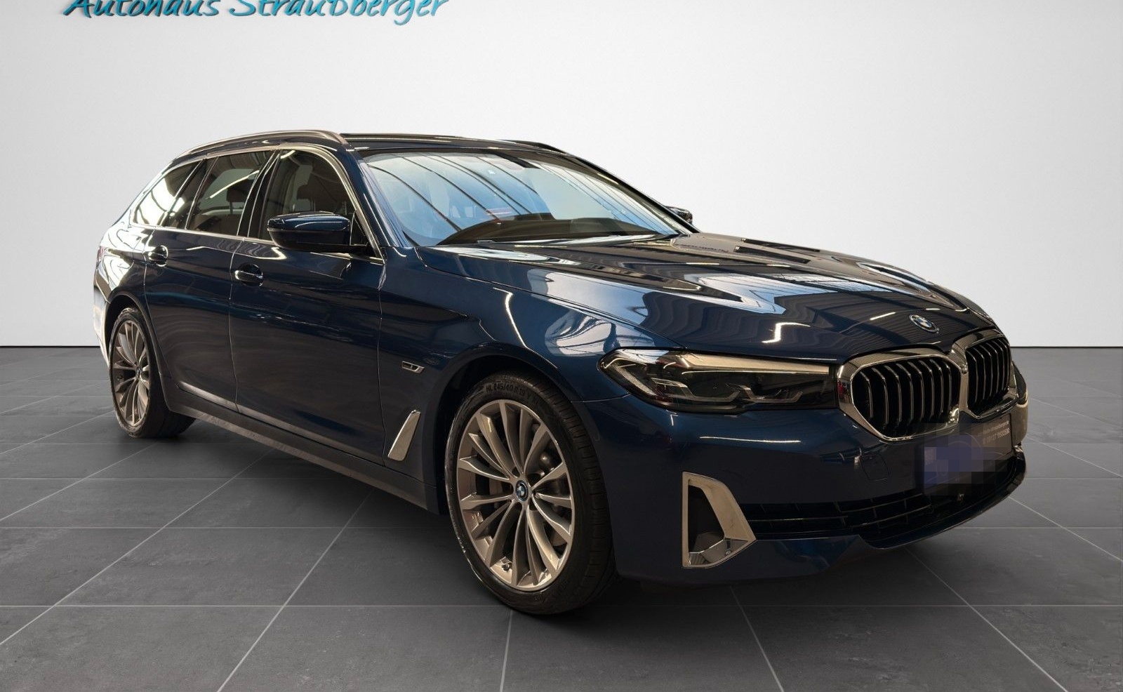 BMW 530e Touring Luxury Line ACC RFK WLAN 4ZK LED foto 2