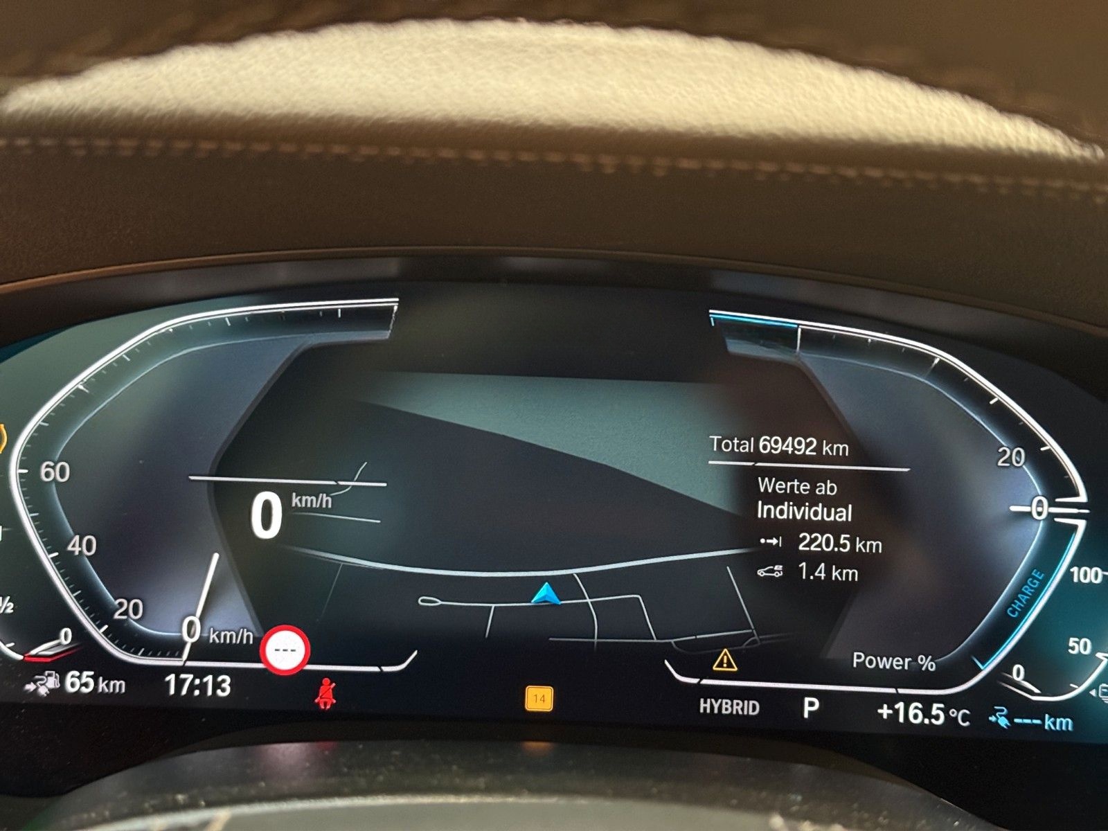BMW 530e Touring Luxury Line ACC RFK WLAN 4ZK LED foto 17