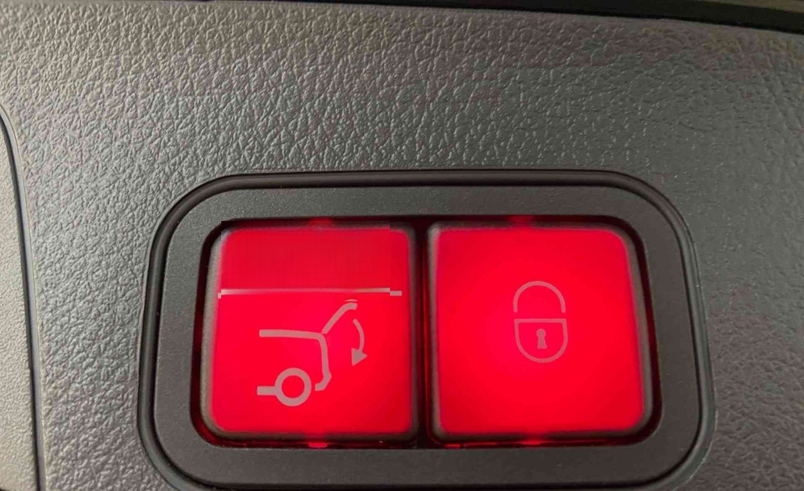 Mercedes-Benz GLA 200 d 4M AMG+Pano+Distr+LED+Navi+AHK+Memory+ foto 14