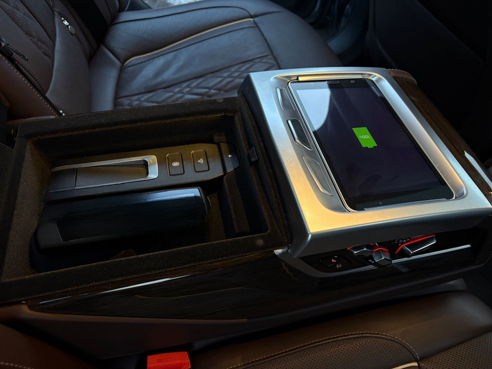 BMW 740 d xDrive Sportautomatic NightVis/Laser/Pano foto 23