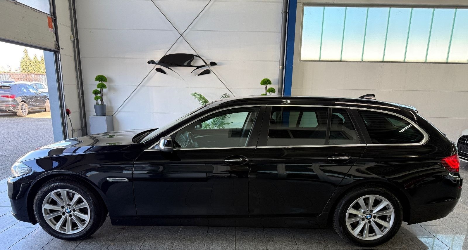BMW 520 d*AUTOM*NAVI*BI-XENON*SHZ*LEDER*USB*PDC*LED foto 10