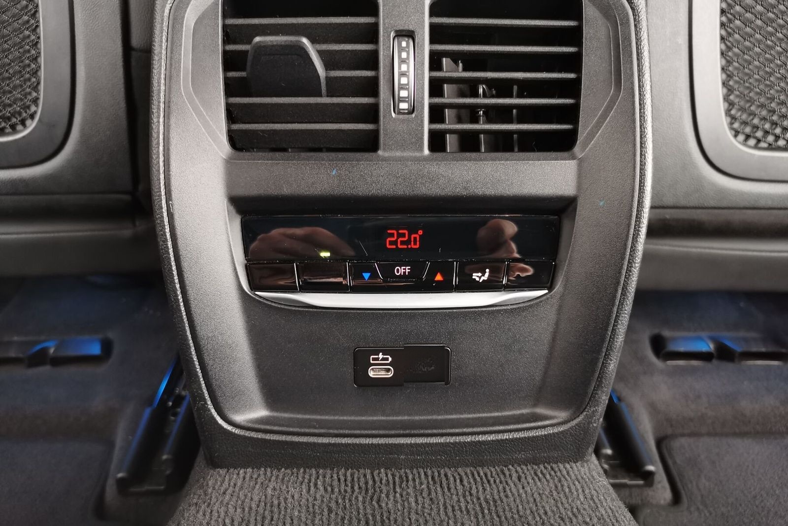 BMW 330e M Sport Pro ACC|NAV|PDC+RFK|ad.LED|SHZ|HiFi foto 15