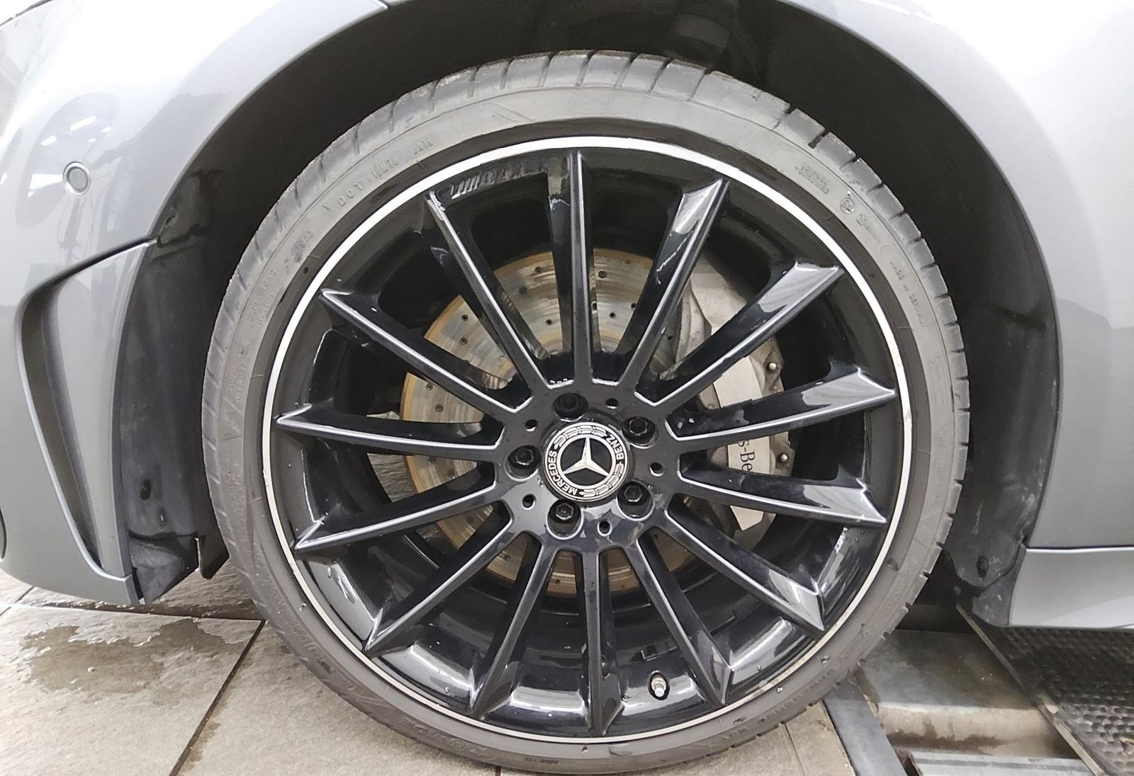 Mercedes-Benz CLS 300 d 4M AMG-Line Navi GSD Burmester HuD RFK foto 11