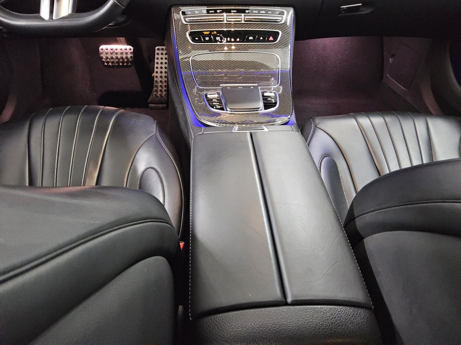 Mercedes-Benz CLS 300 d 4M AMG-Line Navi GSD Burmester HuD RFK foto 6