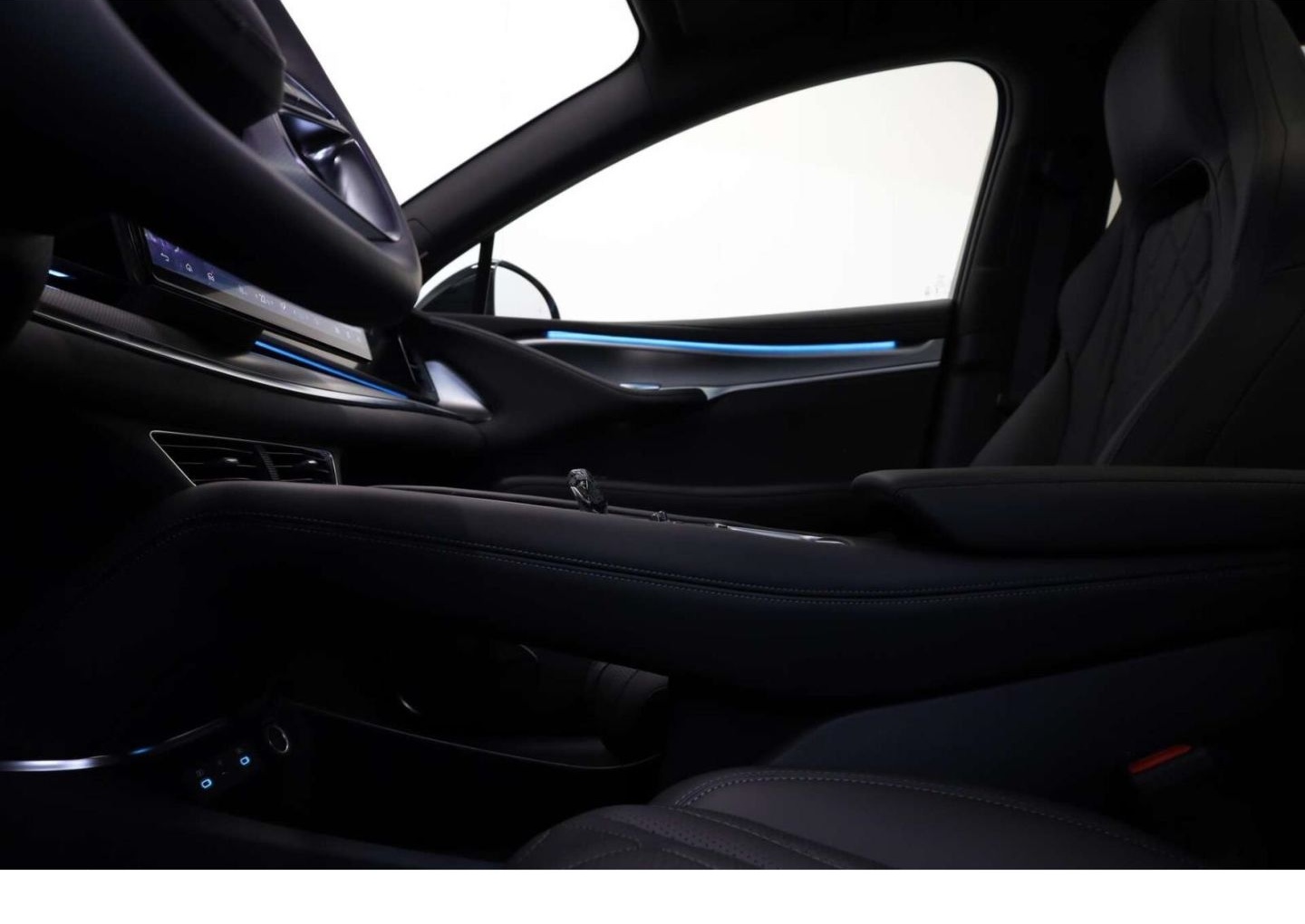 BYD SEALION 7 Comfort foto 22