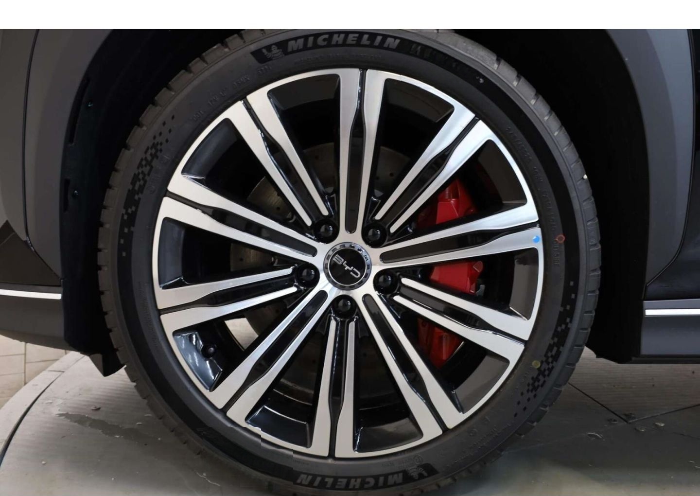 BYD SEALION 7 Comfort foto 8