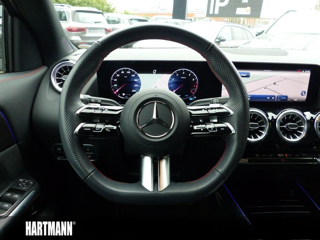 Mercedes-Benz GLA 200 AMG+ADVANCED PLUS+R.KAM+LED+AMBIENTE+NAV foto 8