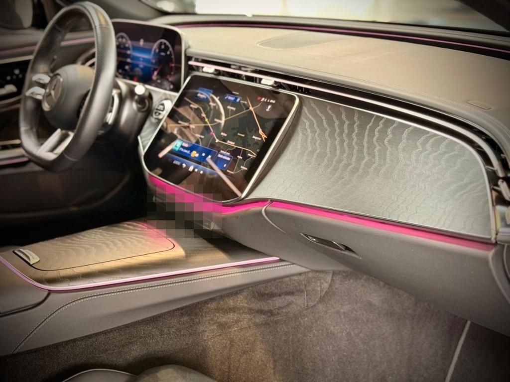 Mercedes-Benz E 220 d T AMG+AHK+NIGHT+DIGIGLIGHT+MEMORY foto 13