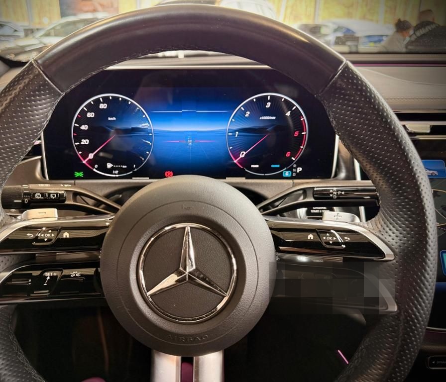 Mercedes-Benz E 220 d T AMG+AHK+NIGHT+DIGIGLIGHT+MEMORY foto 18