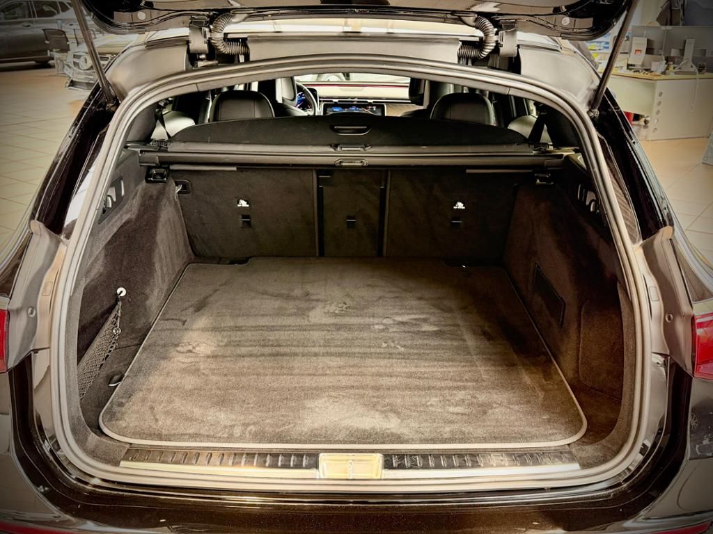 Mercedes-Benz E 220 d T AMG+AHK+NIGHT+DIGIGLIGHT+MEMORY foto 10