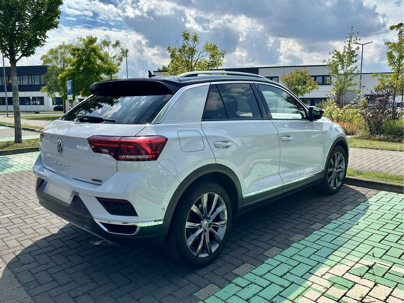 Volkswagen T-Roc 2.0 TSI DSG 4MOTION Sport  foto 4