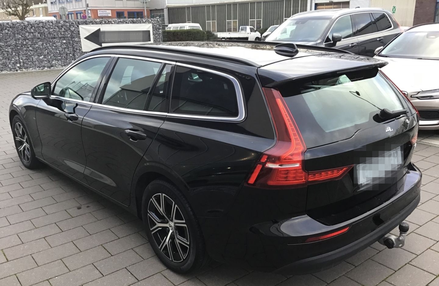 Volvo V60 B4 (Diesel) Core Cam Nebel Navi foto 5