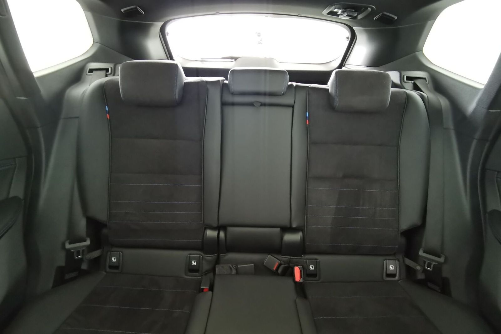 BMW X1 sDrive 20i M Sport|PANO|ACC|RFK|HeadUp|AHK AC foto 14