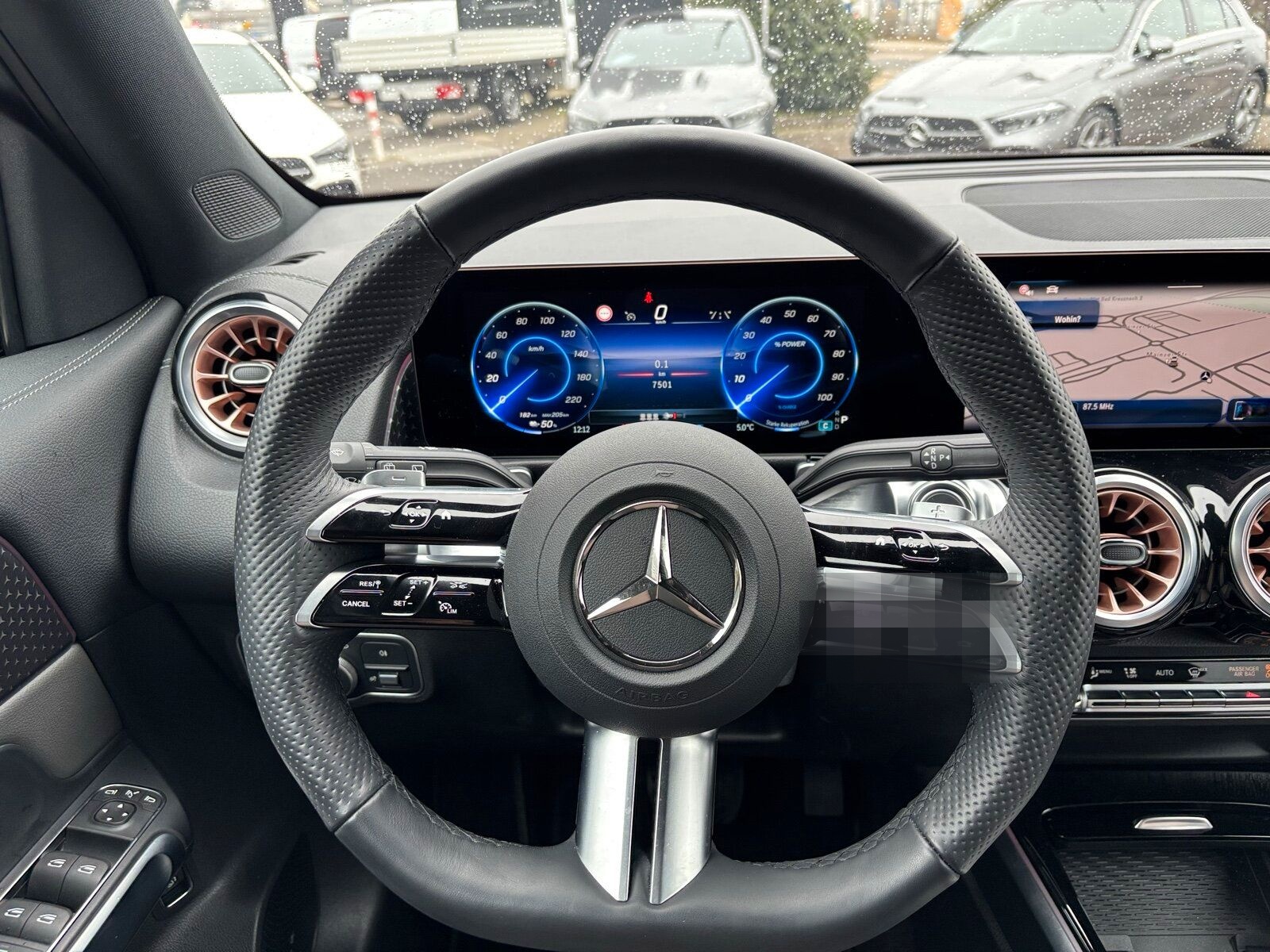 Mercedes-Benz EQB 300 4MATIC Electric Art/LED/360 foto 13