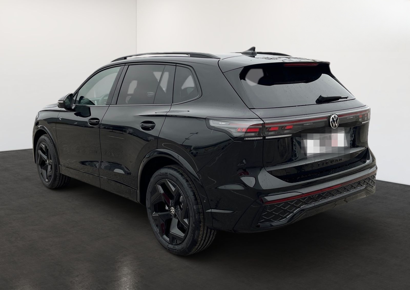 Volkswagen Tiguan R-Line 1.5 eTSI OPF 110 kW (150 PS) DSG foto 4