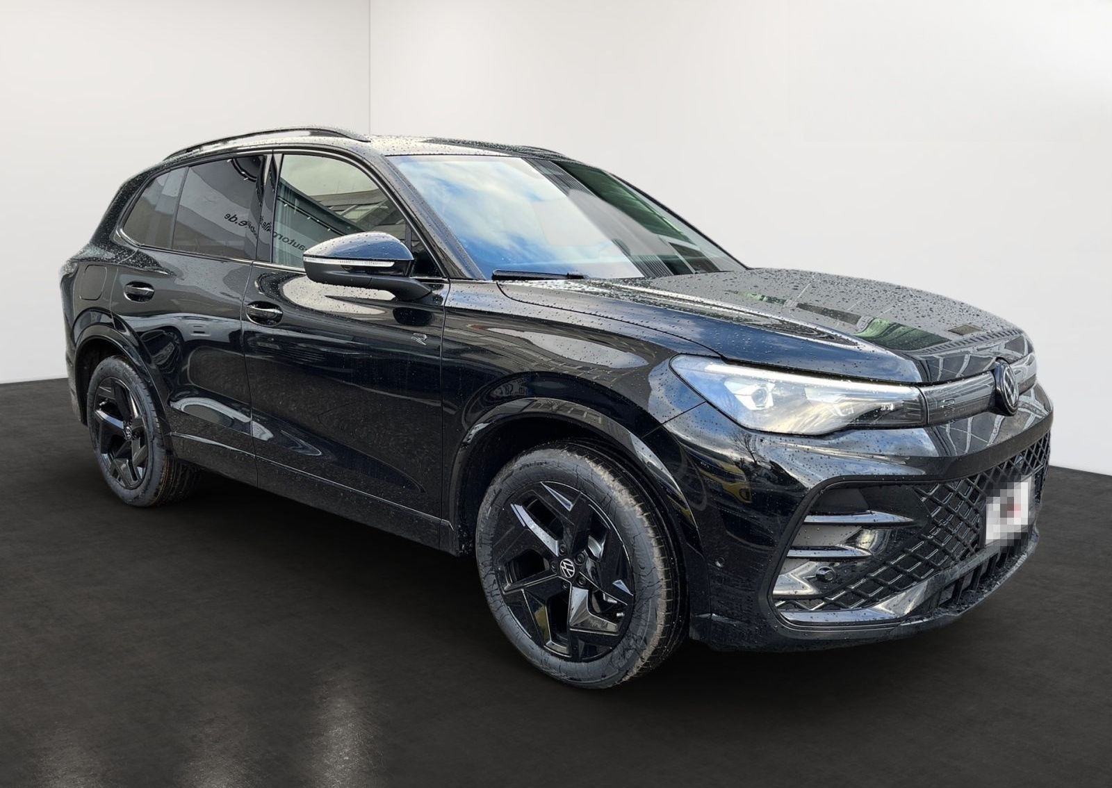 Volkswagen Tiguan R-Line 1.5 eTSI OPF 110 kW (150 PS) DSG foto 2