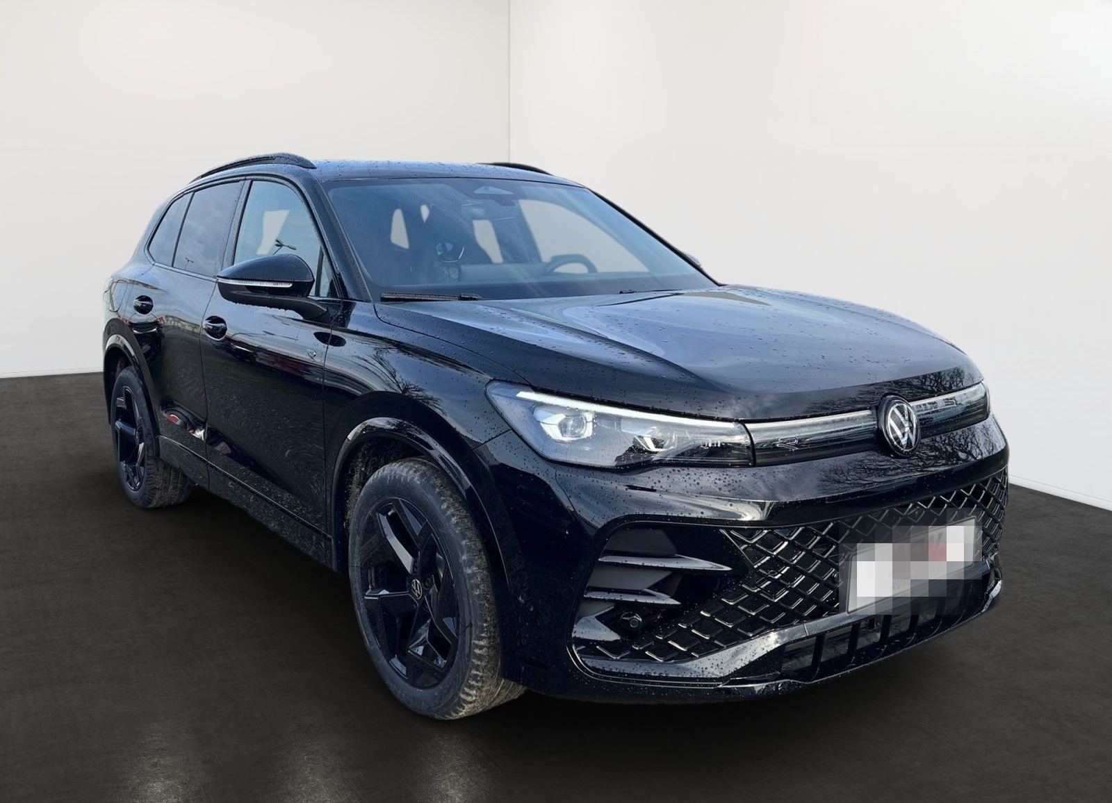 Volkswagen Tiguan R-Line 1.5 eTSI OPF 110 kW (150 PS) DSG foto 2