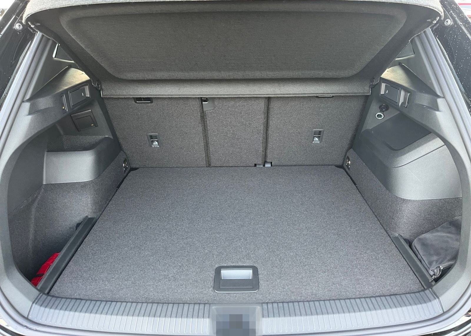 Volkswagen Tiguan R-Line 1.5 eTSI OPF 110 kW (150 PS) DSG foto 12
