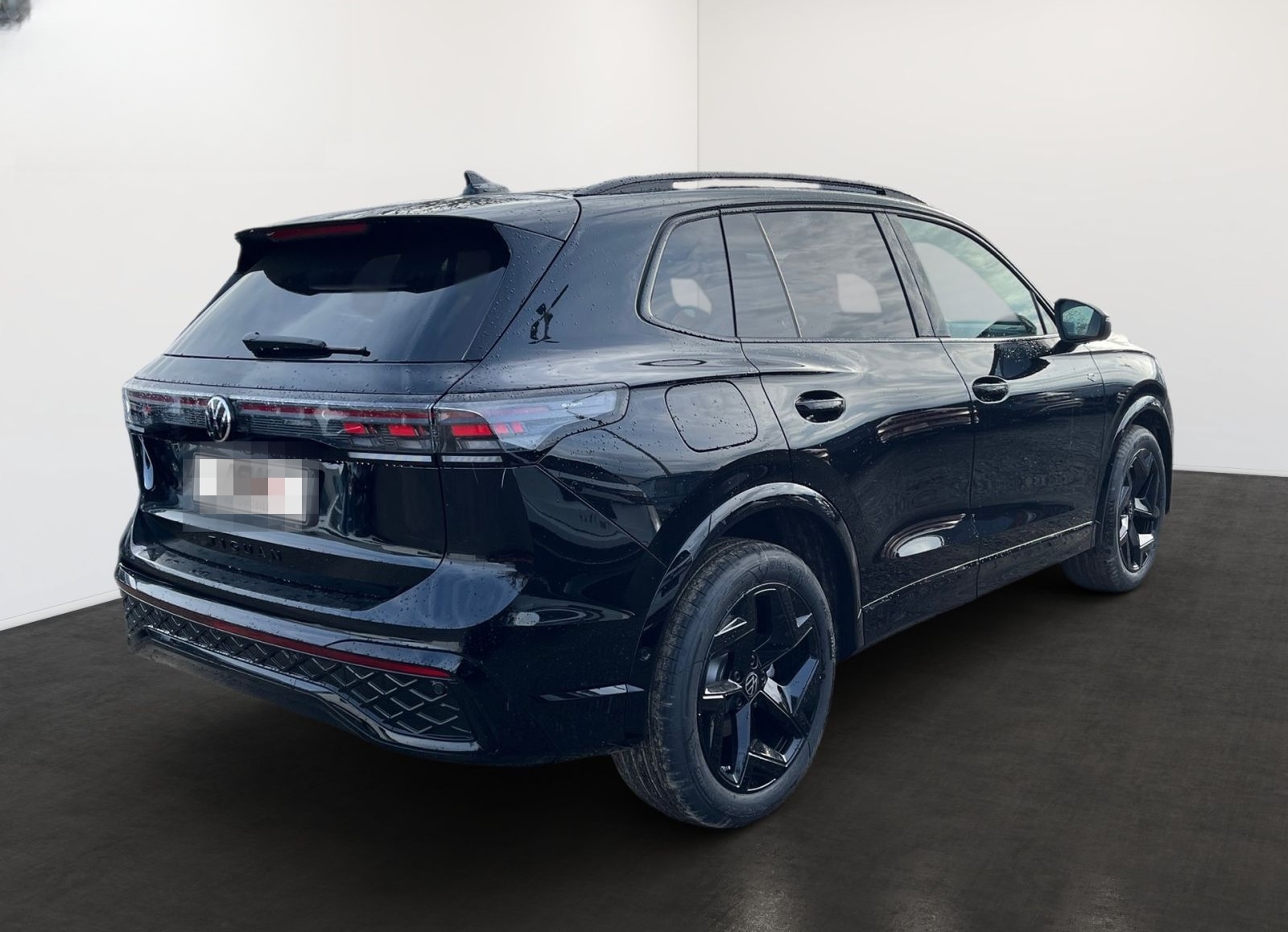 Volkswagen Tiguan R-Line 1.5 eTSI OPF 110 kW (150 PS) DSG foto 3