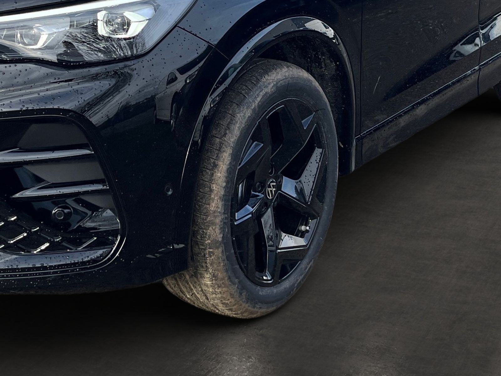 Volkswagen Tiguan R-Line 1.5 eTSI OPF 110 kW (150 PS) DSG foto 6