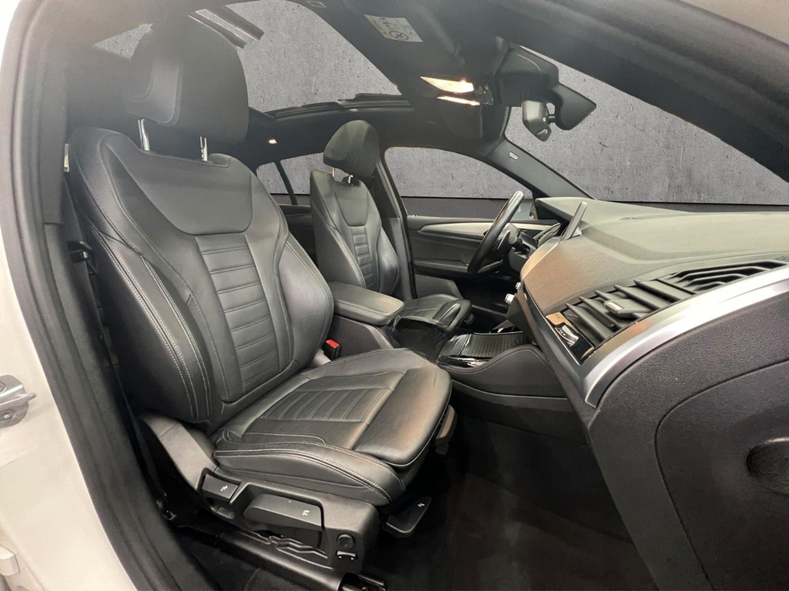 BMW X4 xDrive 20 i M Sport LED Pano HUD ACC RFK AHK foto 16