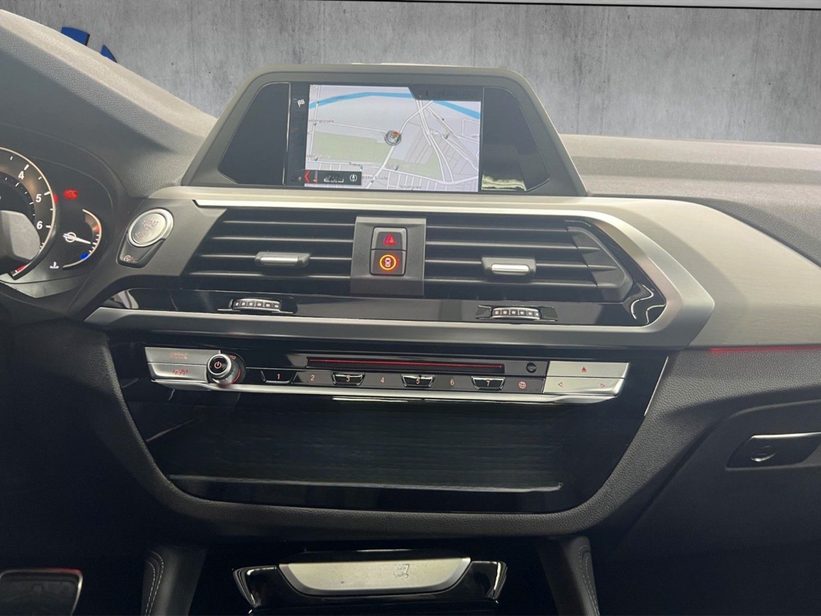 BMW X4 xDrive 20 i M Sport LED Pano HUD ACC RFK AHK foto 22
