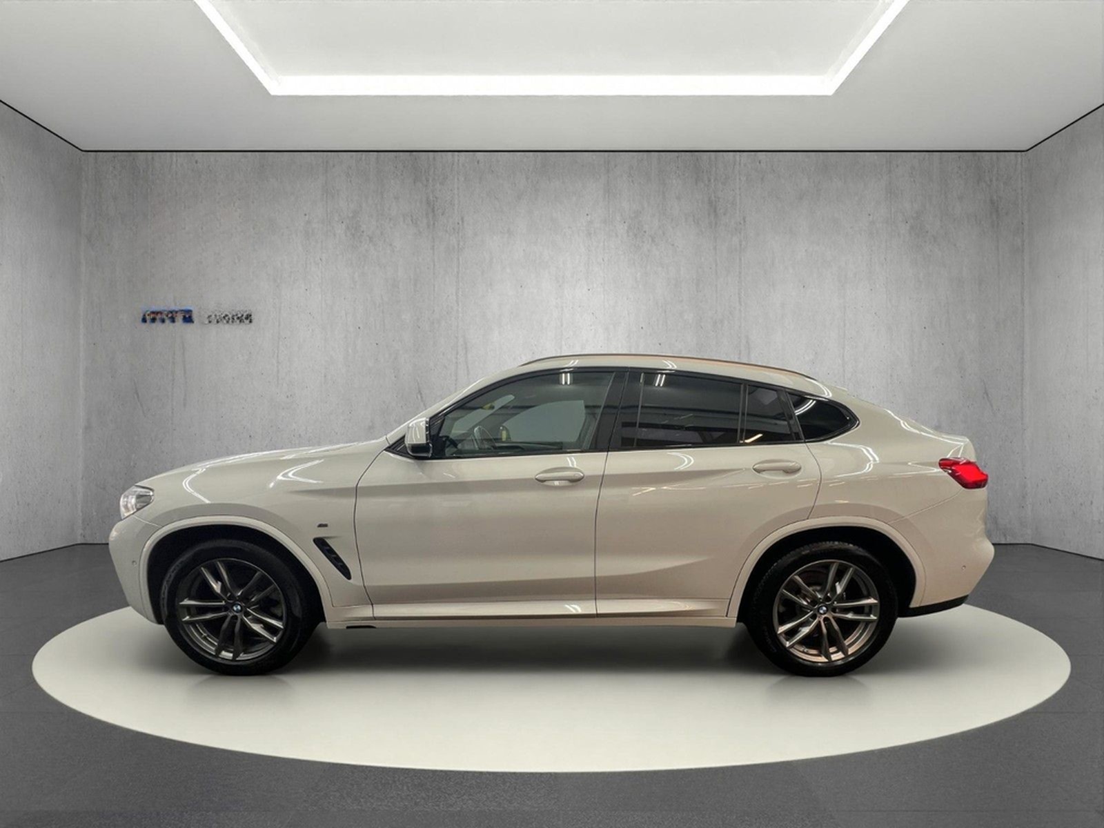 BMW X4 xDrive 20 i M Sport LED Pano HUD ACC RFK AHK foto 7