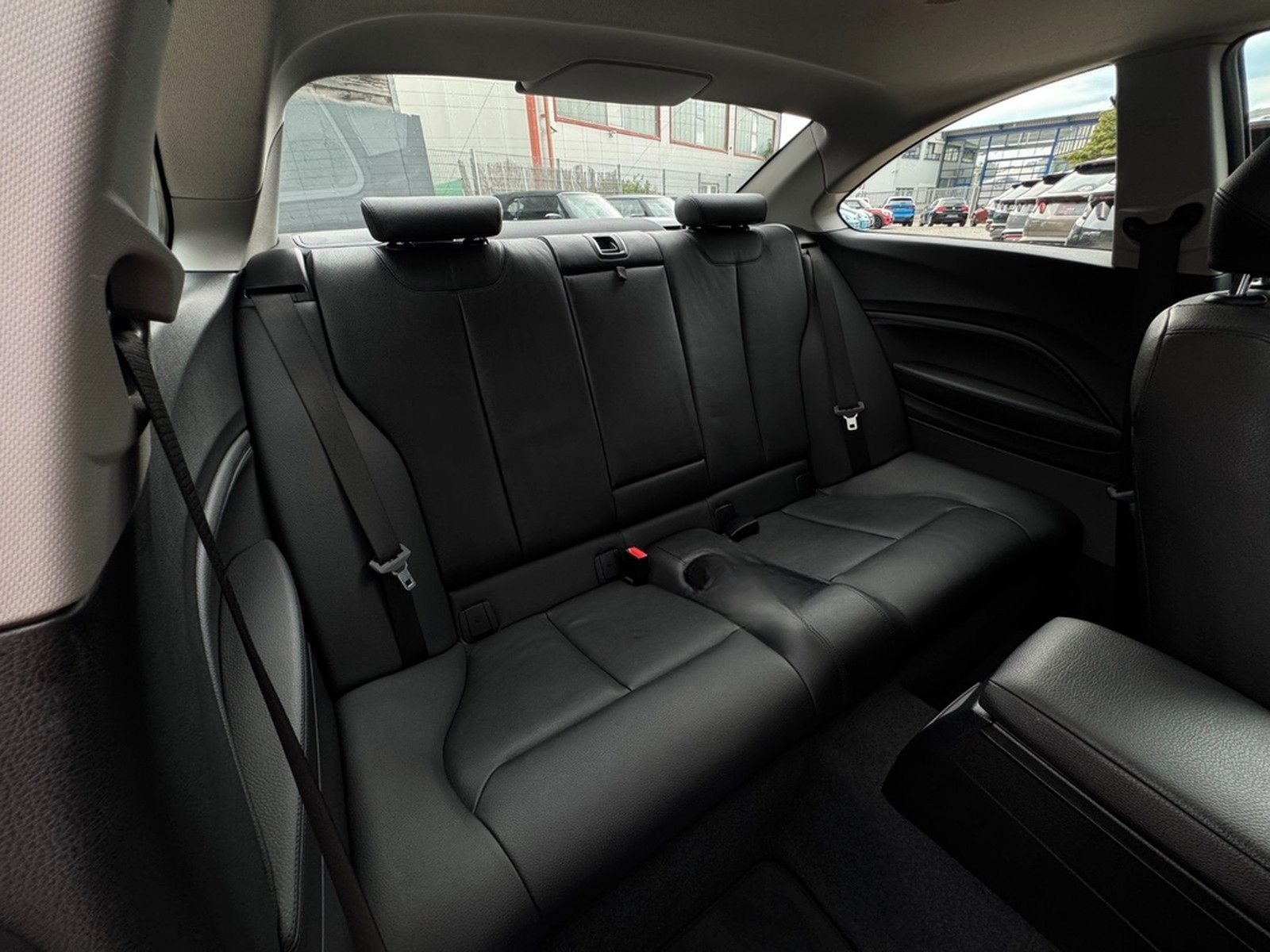 BMW 218i Coupe Advantage Autom. Leder BL PDC LED SHZ foto 18