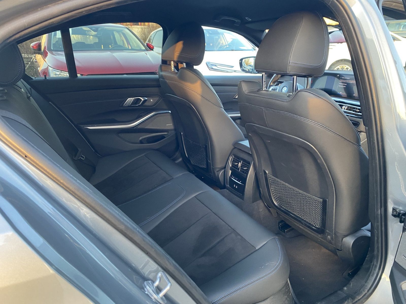 BMW 320 e M Sportpaket 50 Jahre M* foto 11