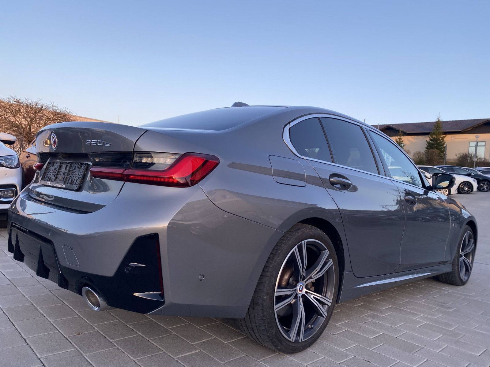 BMW 320 e M Sportpaket 50 Jahre M* foto 4