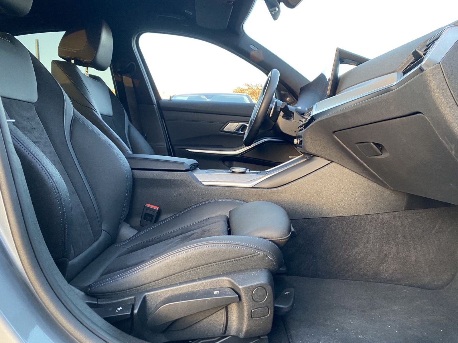 BMW 320 e M Sportpaket 50 Jahre M* foto 6