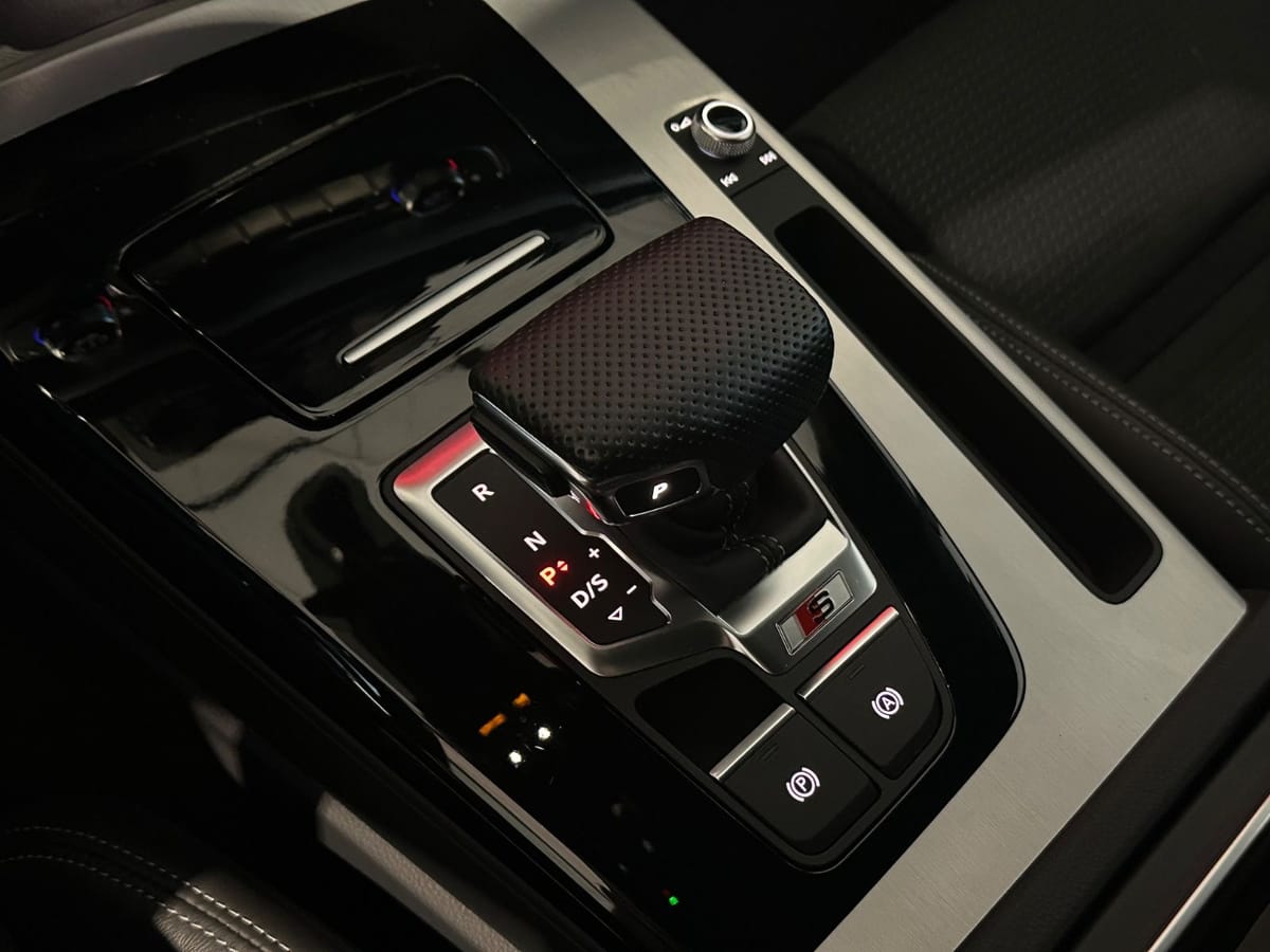 Audi SQ5 quattro Black,360°Kam Matrix Apple foto 24