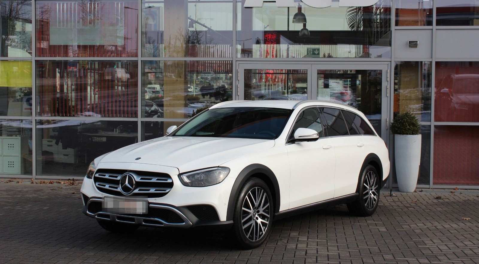 Mercedes-Benz E 400 d T 4M All-Terrain LED AHK Leder Wide 360°