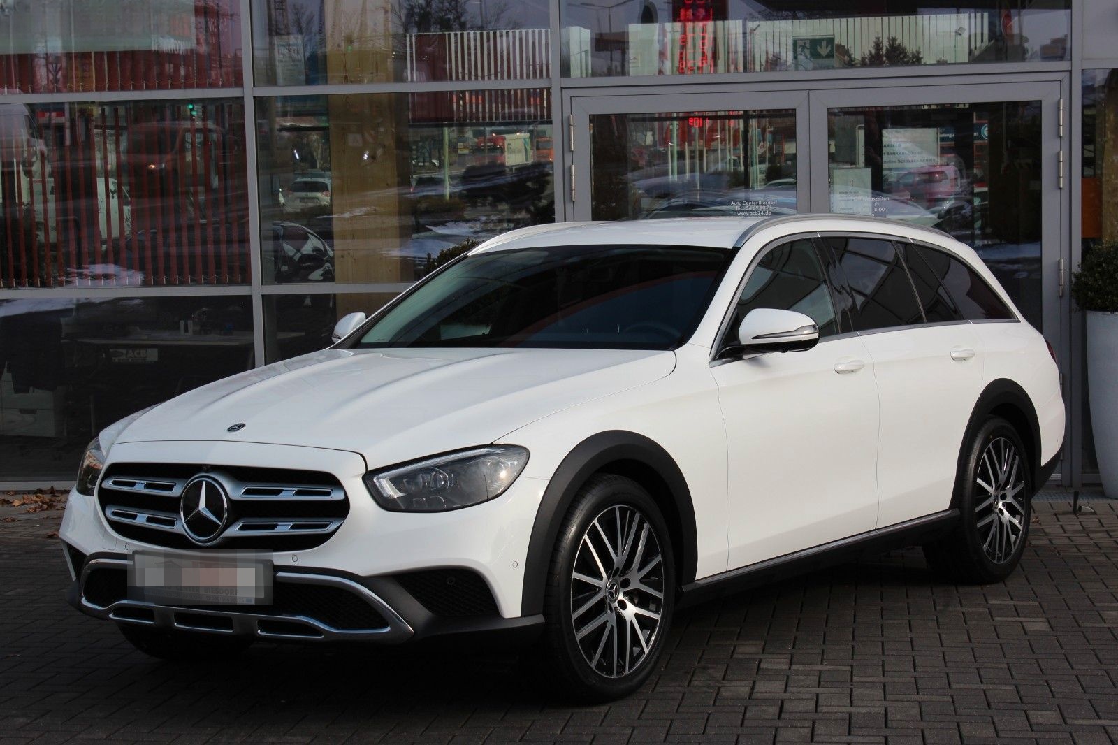 Mercedes-Benz E 400 d T 4M All-Terrain LED AHK Leder Wide 360° foto 2