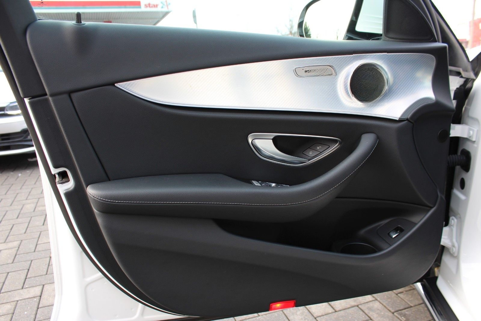 Mercedes-Benz E 400 d T 4M All-Terrain LED AHK Leder Wide 360° foto 16