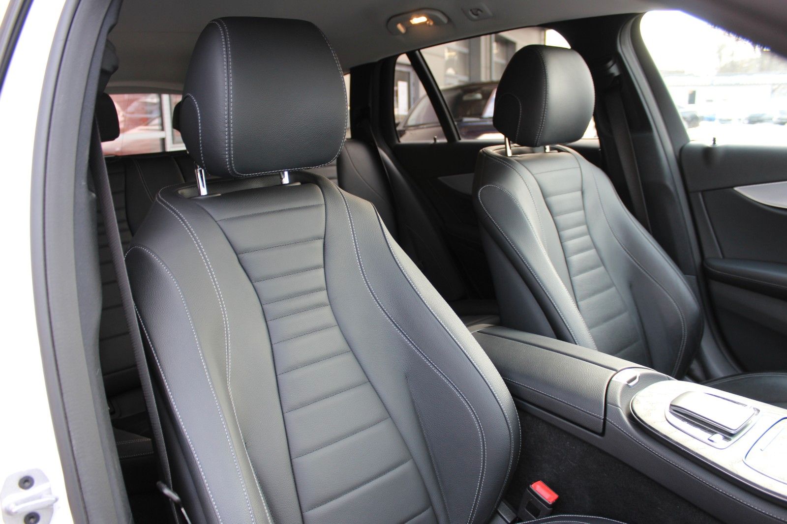 Mercedes-Benz E 400 d T 4M All-Terrain LED AHK Leder Wide 360° foto 10