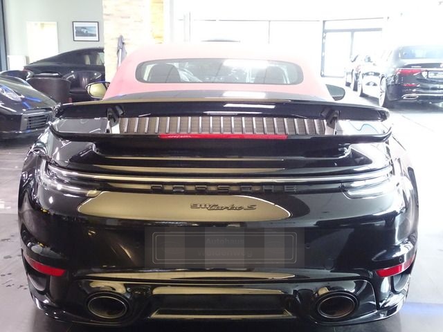 Porsche 911 Turbo S CabrioKeramikSportDesign 1Hand Appro foto 7