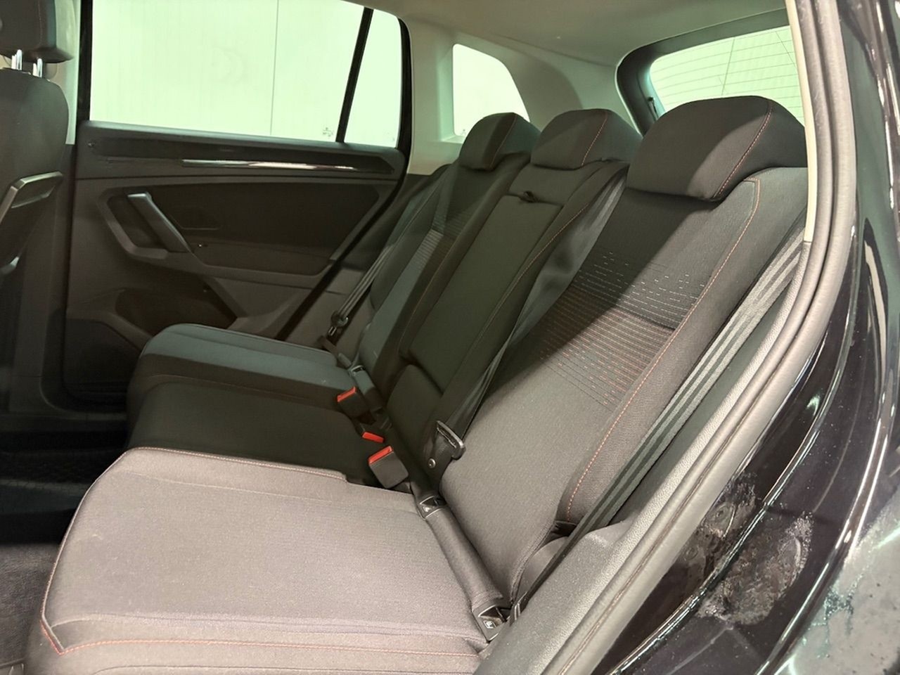 Volkswagen Tiguan Sound 1.4 TSI DSG R-LINE LED NAVI foto 20