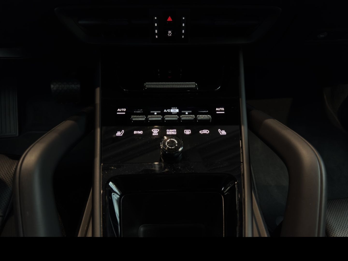 Porsche Cayenne E-Hybrid HA-Lenkung InnoDrive Head-Up foto 18