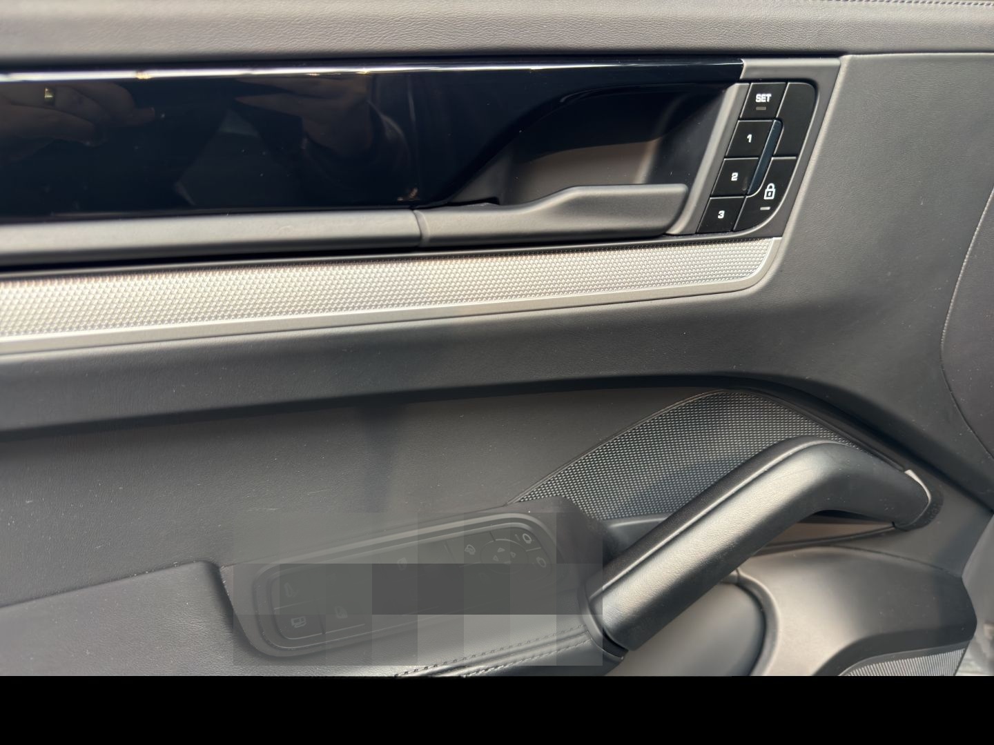 Porsche Cayenne E-Hybrid HA-Lenkung InnoDrive Head-Up foto 21