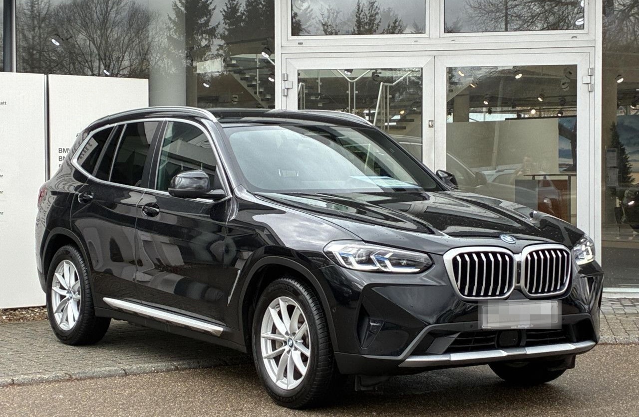 BMW X3 x30e Sports.HUD ACC SuView Laser Ad-Fahrw.AHK foto 4