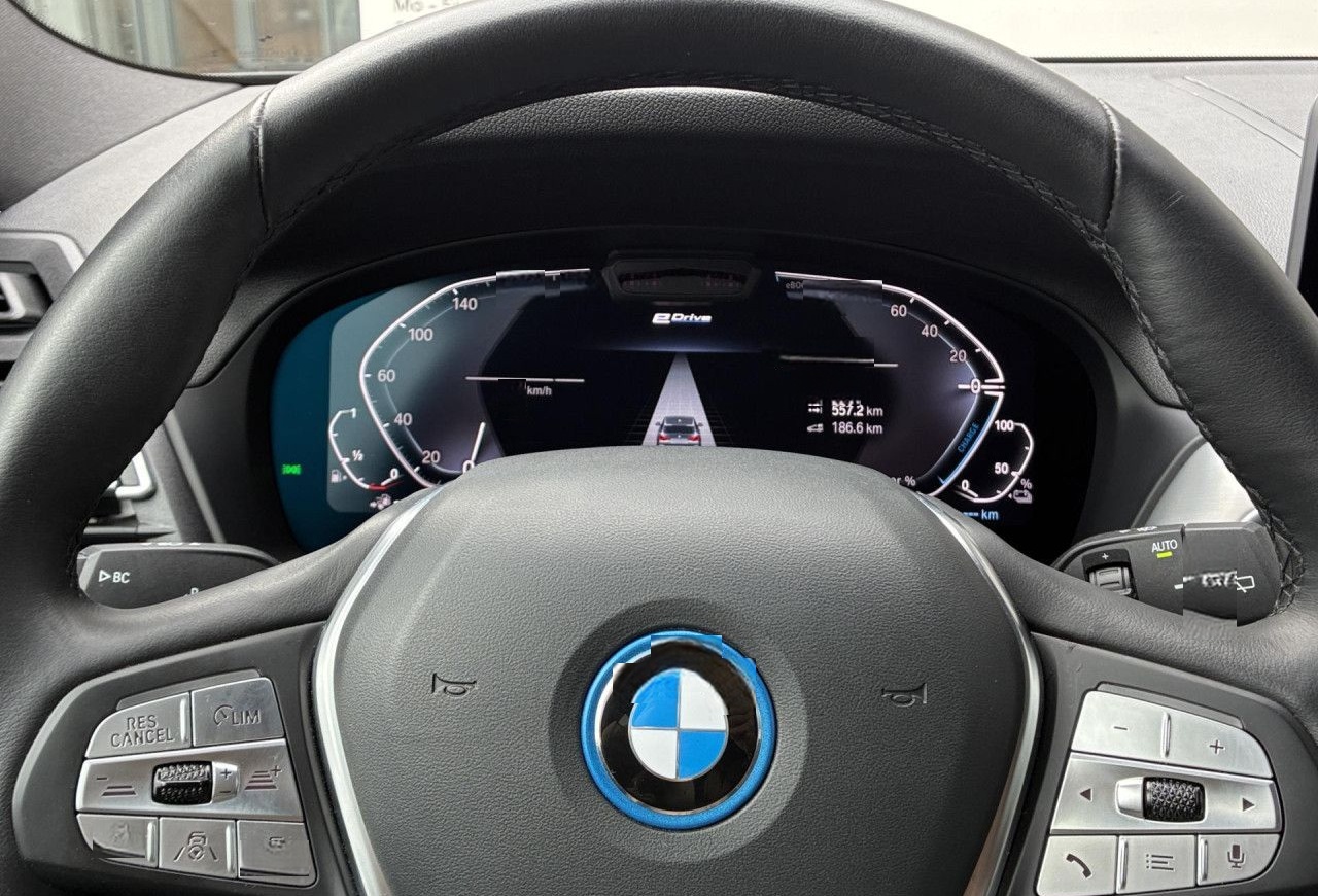 BMW X3 x30e Sports.HUD ACC SuView Laser Ad-Fahrw.AHK foto 10