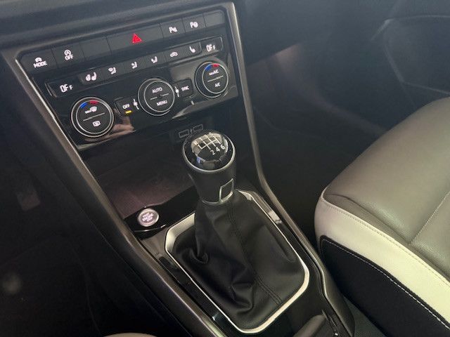 Volkswagen T-ROC Style R-line LED NAVI ACC PANO KAMERA DAB foto 13