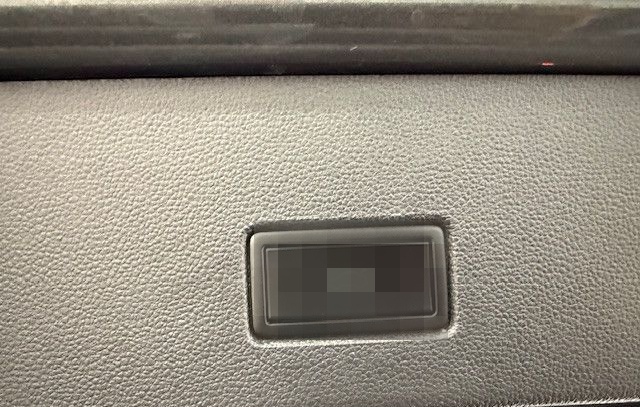 Volkswagen T-ROC Style R-line LED NAVI ACC PANO KAMERA DAB foto 18