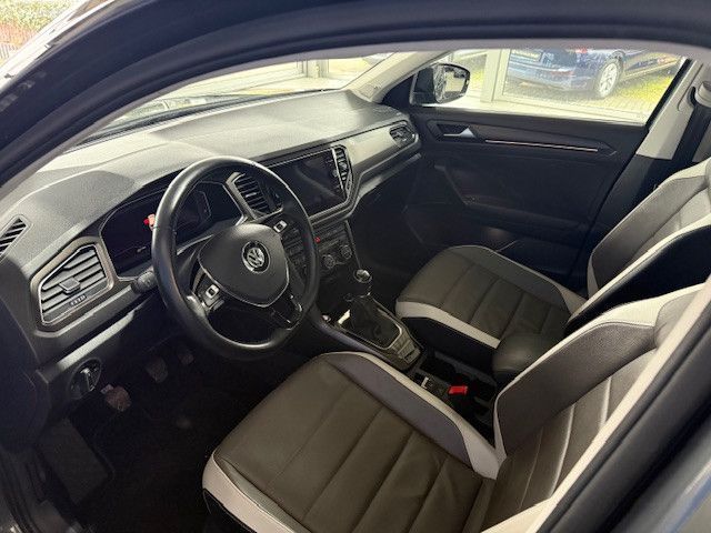 Volkswagen T-ROC Style R-line LED NAVI ACC PANO KAMERA DAB foto 8