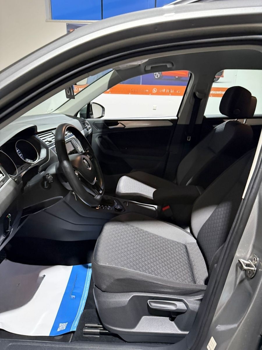 Volkswagen Tiguan DSG 2.0 TDI 4Motion AHK+SHZ+NAVI+190PS foto 12