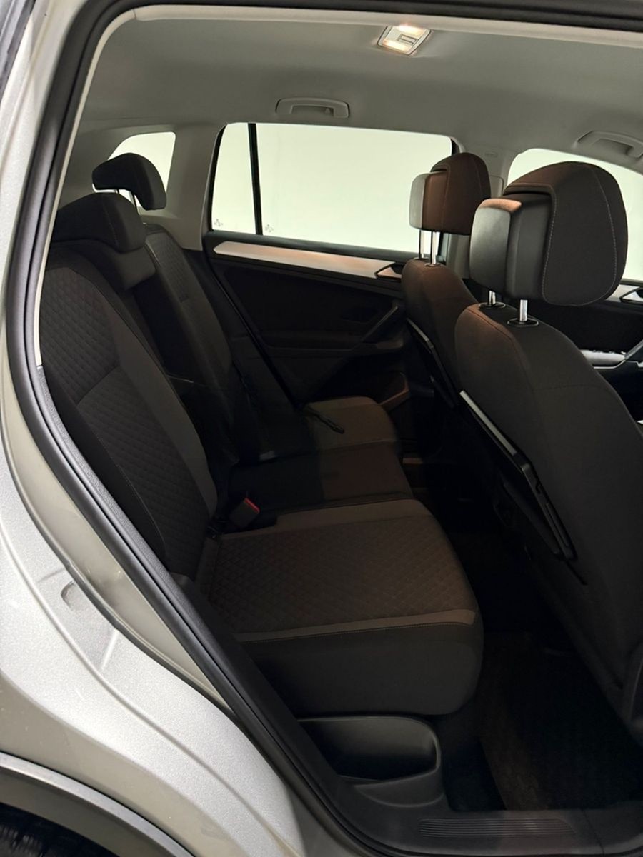 Volkswagen Tiguan DSG 2.0 TDI 4Motion AHK+SHZ+NAVI+190PS foto 19