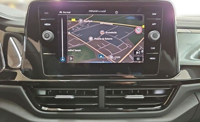 Volkswagen T-Roc Cabriolet R-Line Rear View Windschott Navi foto 21