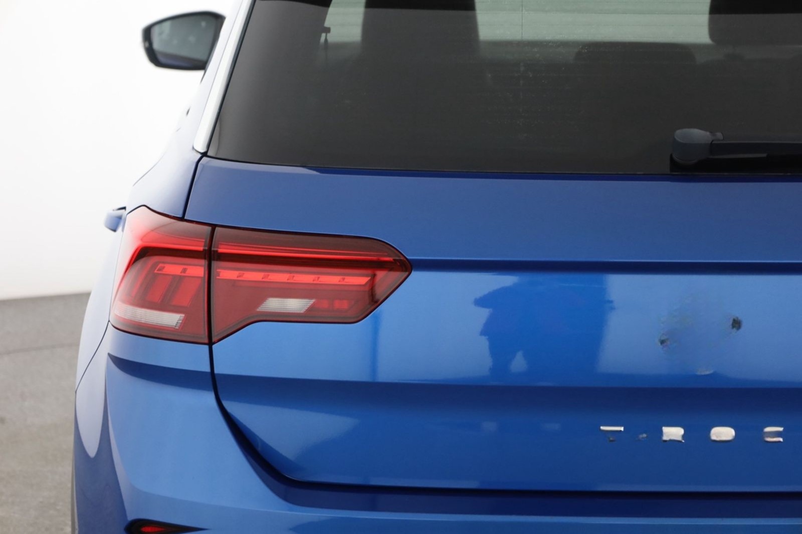 Volkswagen T-Roc 1.5 TSI DSG R-Line LED Navi ACC Kamera foto 29